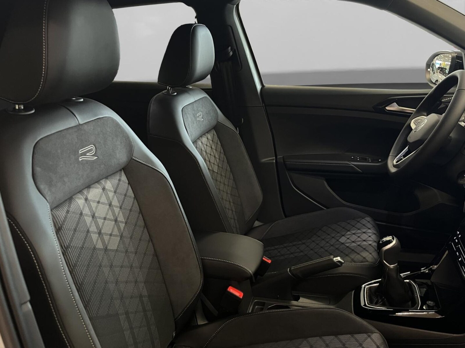 Volkswagen T-Cross – Bild 18