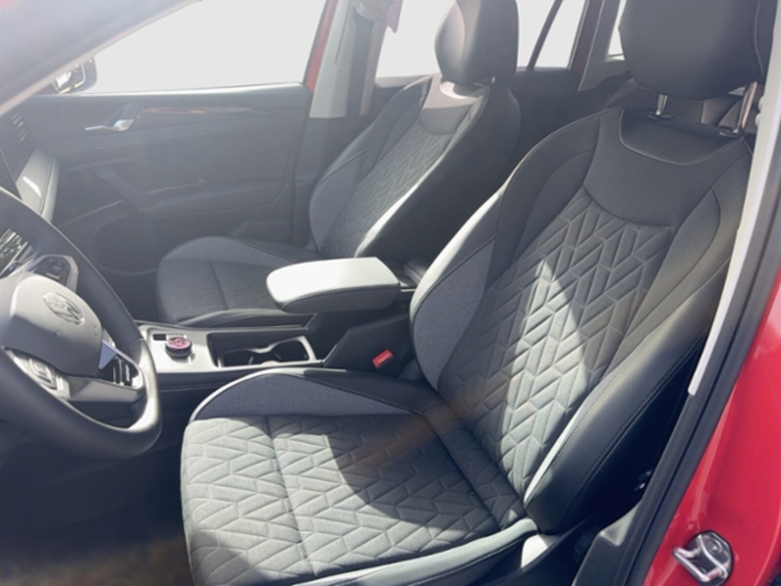 Volkswagen Tiguan – Bild 9