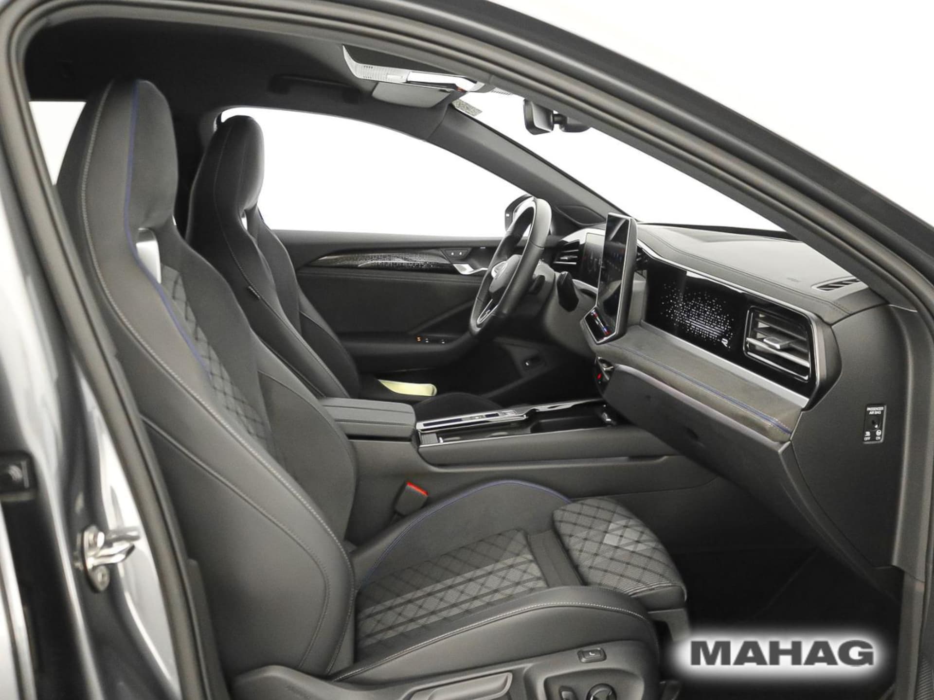 Volkswagen Passat R-Line
