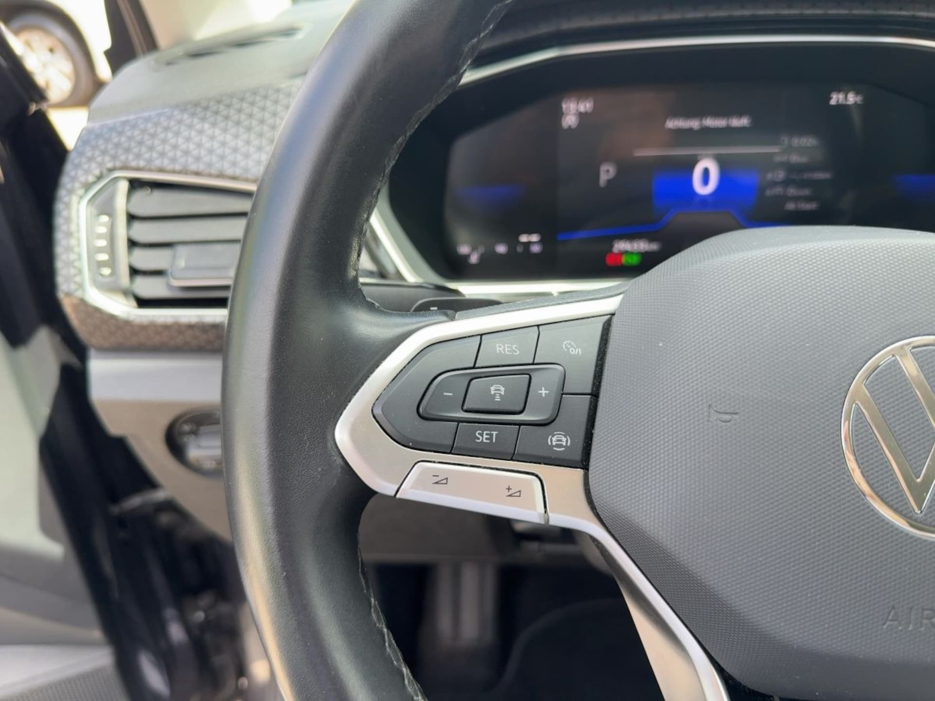 Volkswagen T-Cross Style