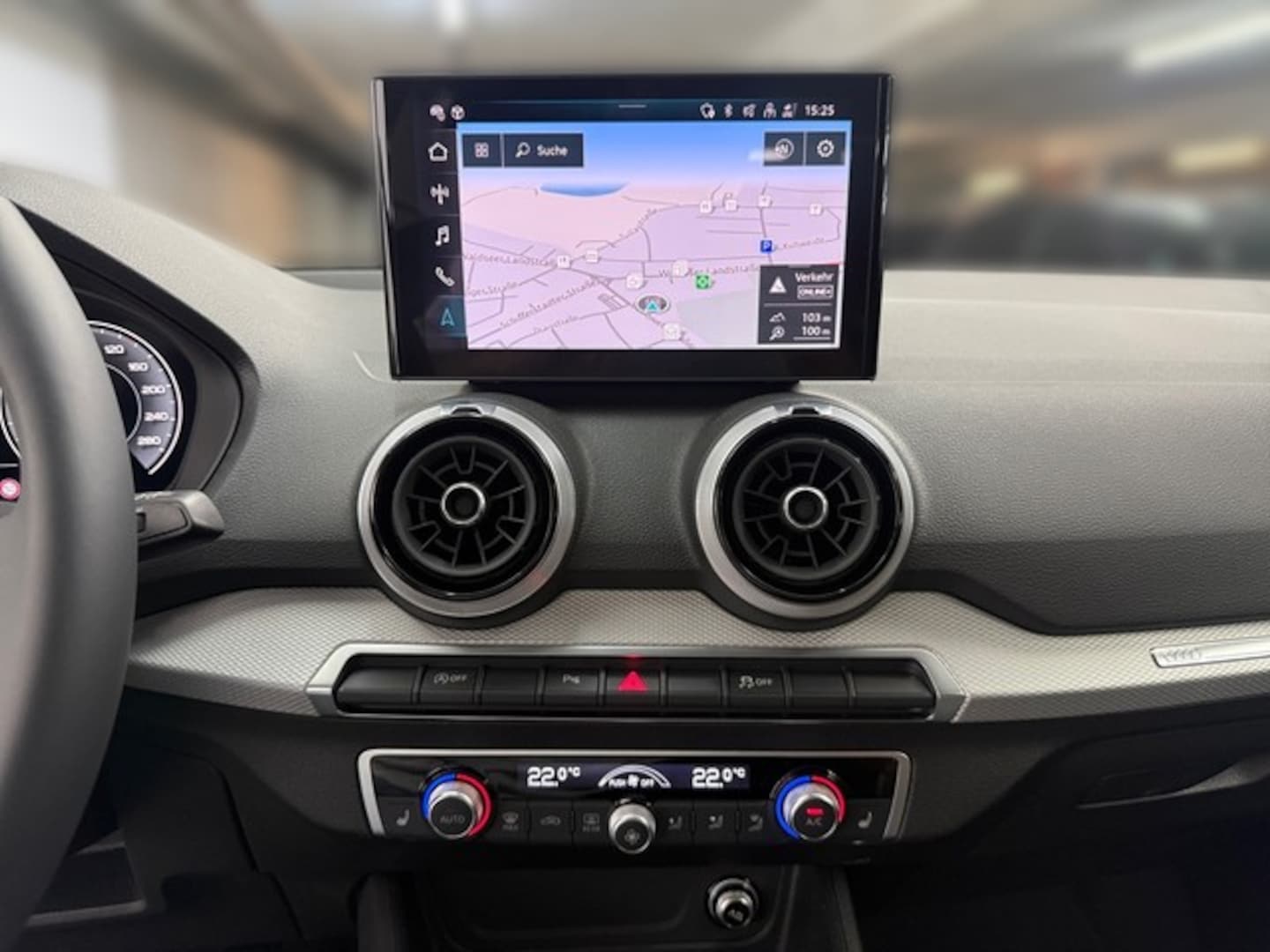 Bild über Audi Q2 S line 35 TFSI S tronic - für weitere Informationen kontaktieren Sie den Audi Partner