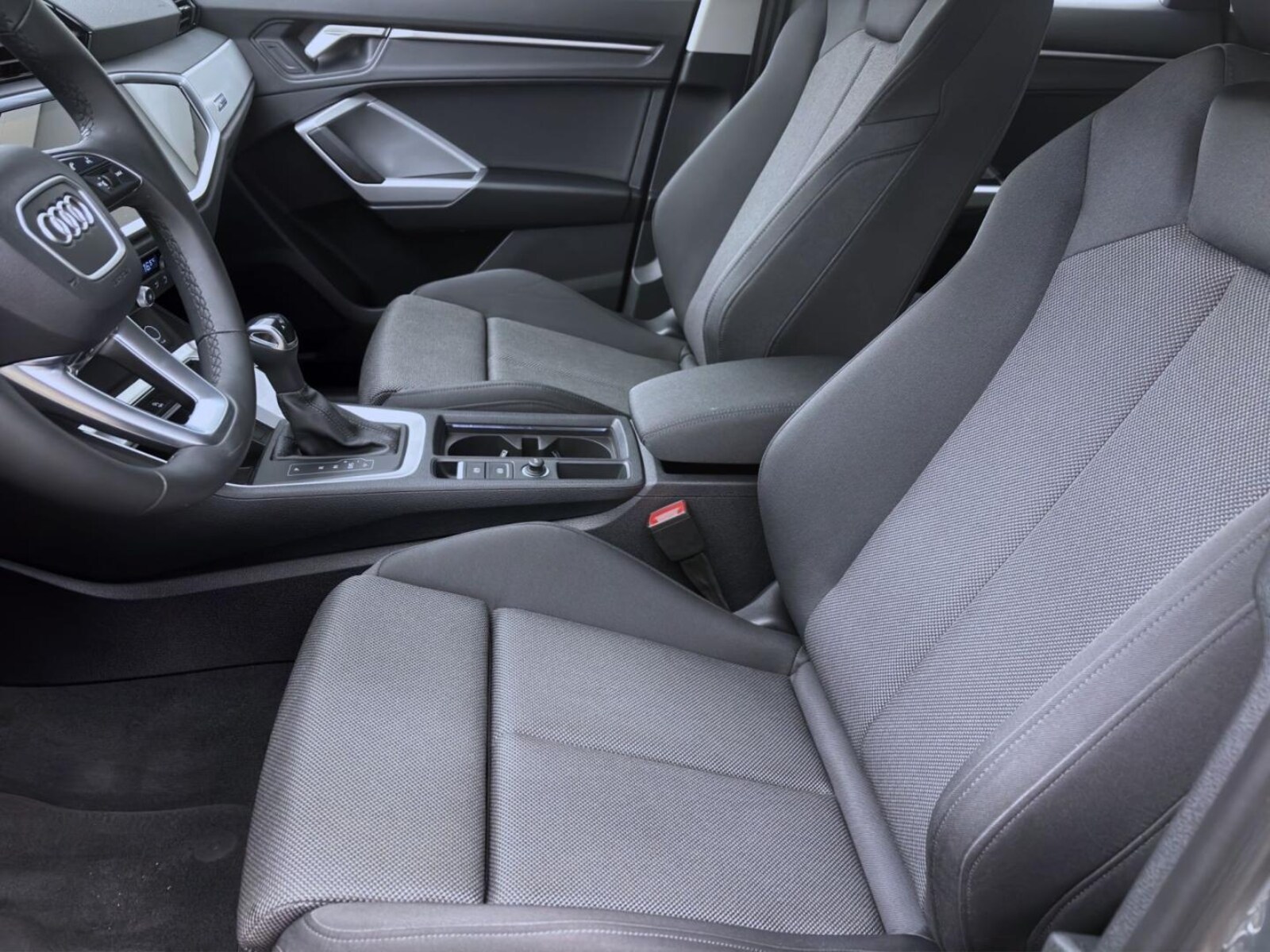Audi Q3 Sportback – Bild 10