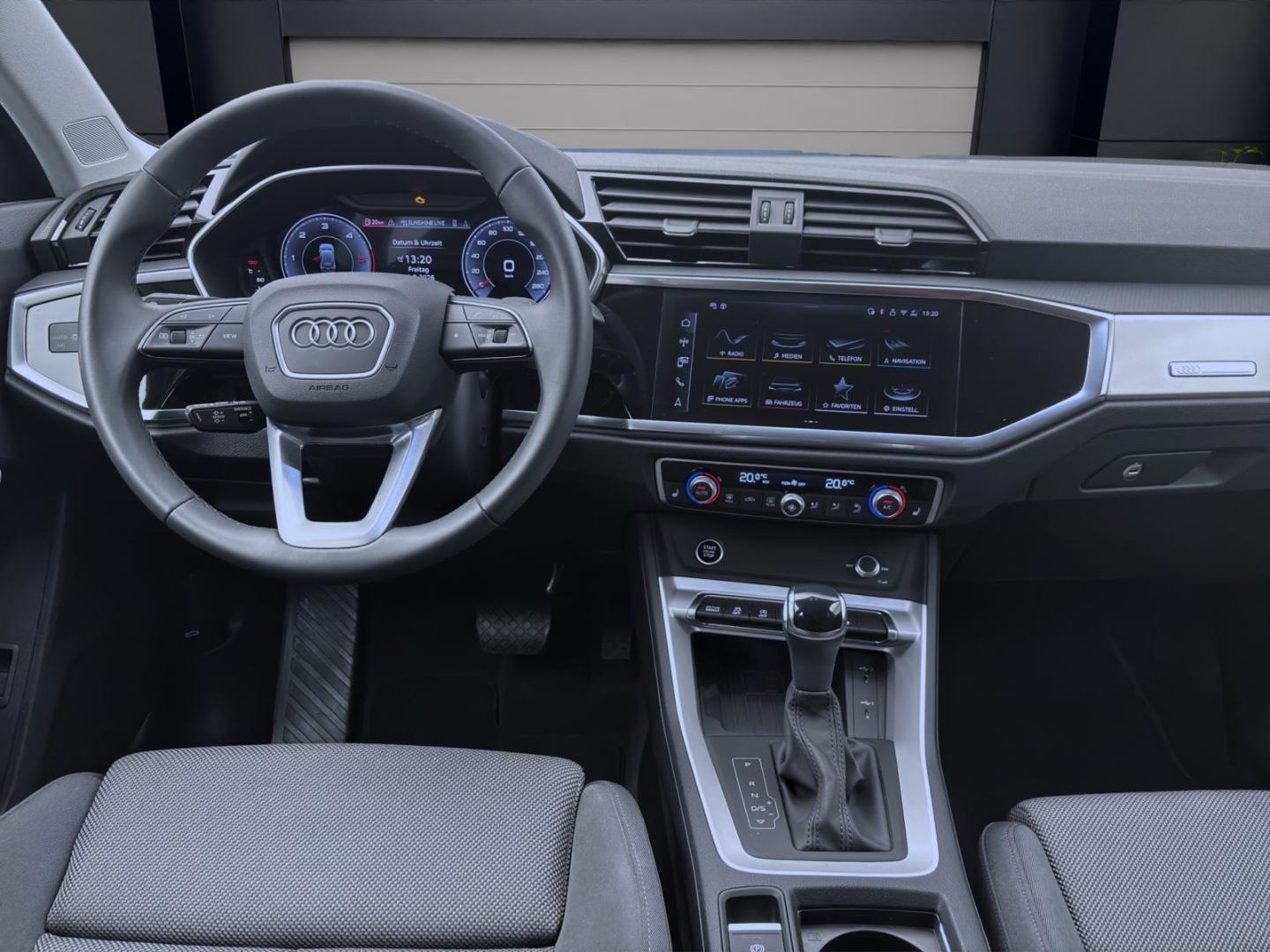 Bild über Audi Q3 advanced 35 TDI 110(150) kW(PS) S tronic - für weitere Informationen kontaktieren Sie den Audi Partner