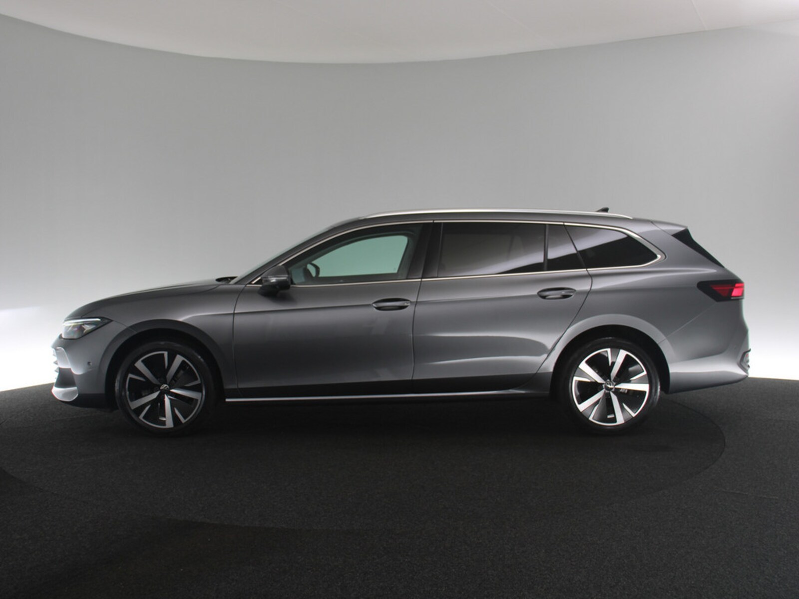 Volkswagen Passat – Bild 25