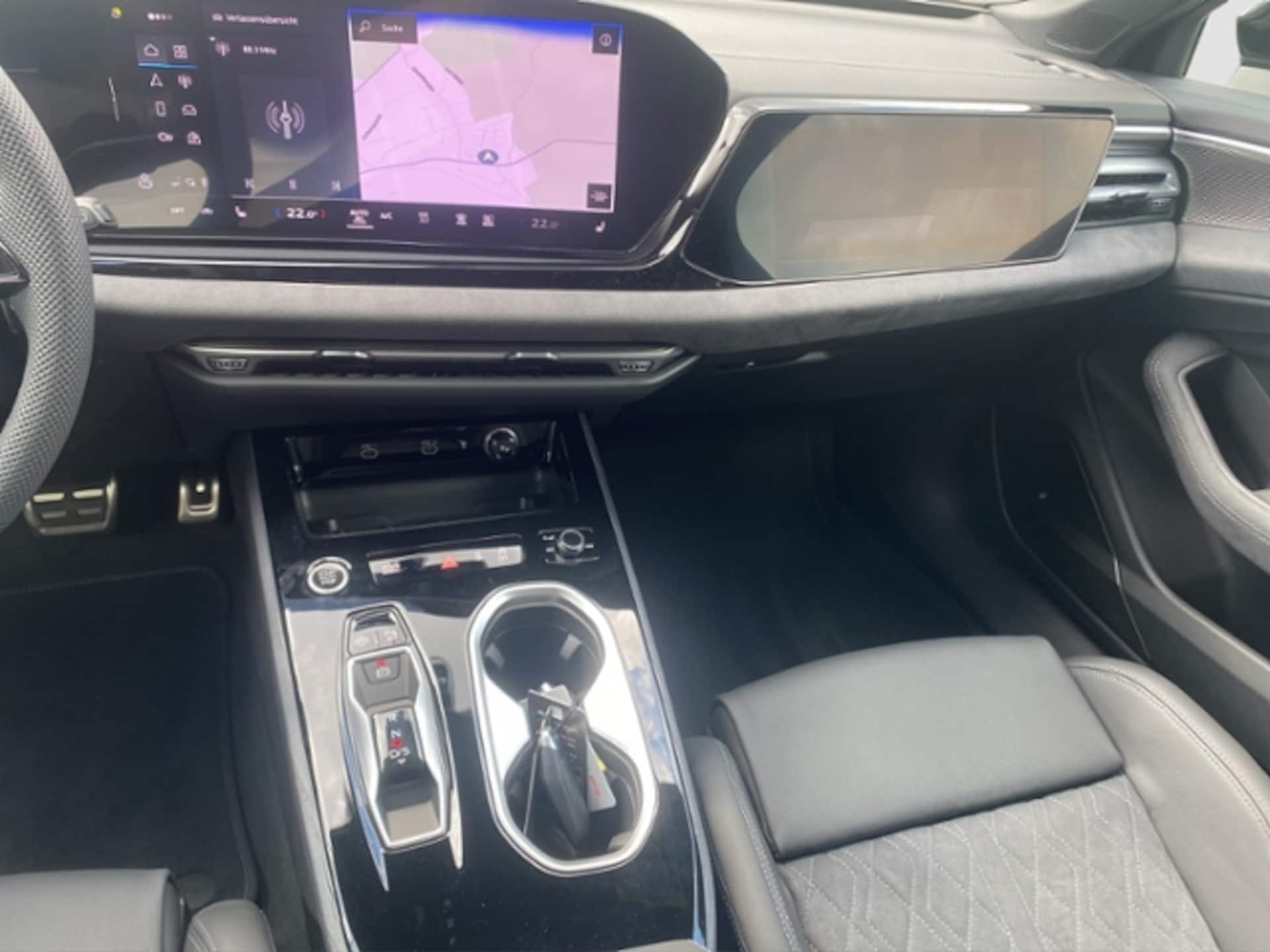 Audi A6 Avant edition one