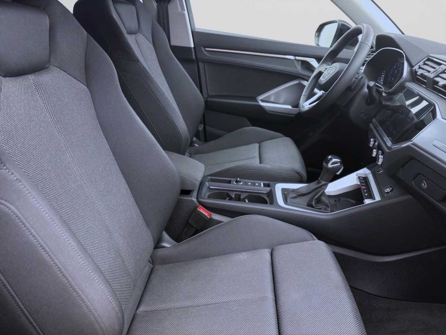 Bild über Audi Q3 advanced 35 TDI 110(150) kW(PS) S tronic - für weitere Informationen kontaktieren Sie den Audi Partner