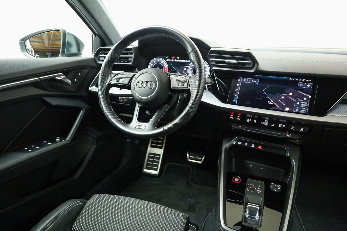 Bild über Audi S3 Sportback TFSI quattro S tronic - für weitere Informationen kontaktieren Sie den Audi Partner