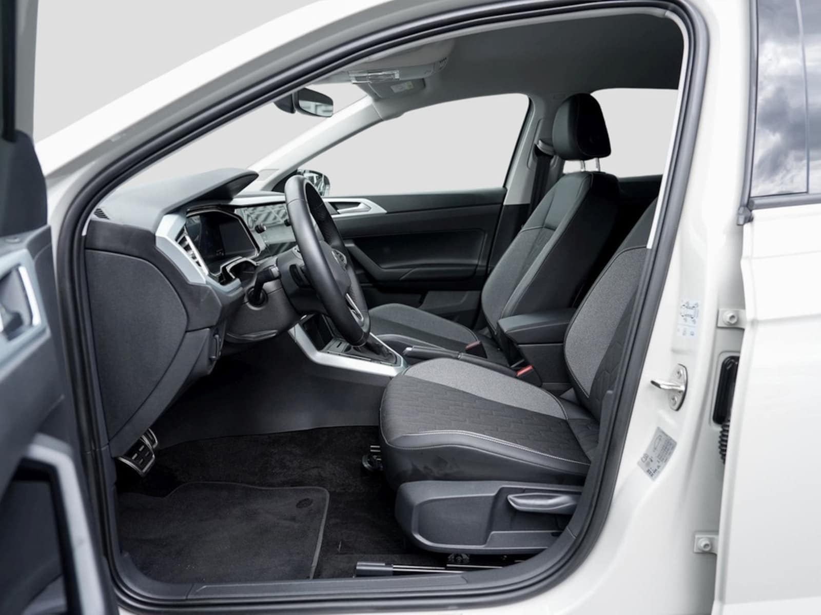 Volkswagen Polo – Bild 15