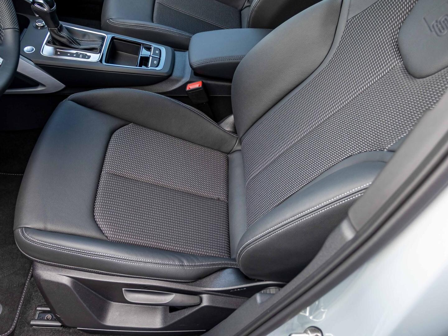 Bild über Audi Q2 S line 35 TFSI S tronic - für weitere Informationen kontaktieren Sie den Audi Partner