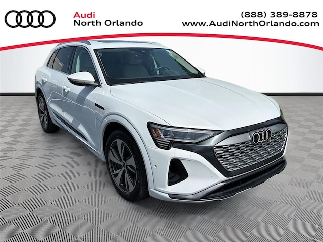 Photo of 2024 Audi Q8 e-tron