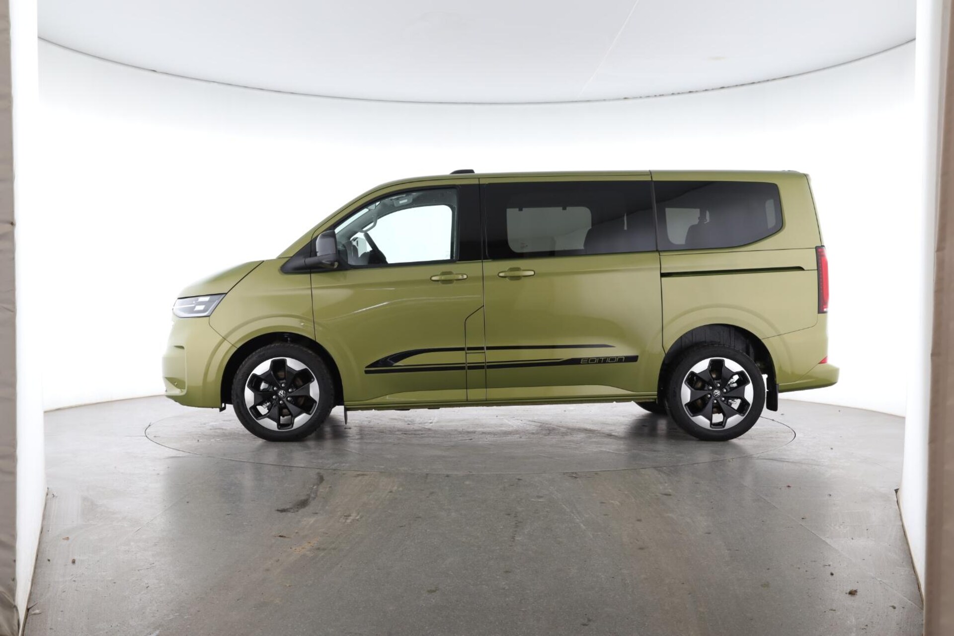 Volkswagen Caravelle Edition