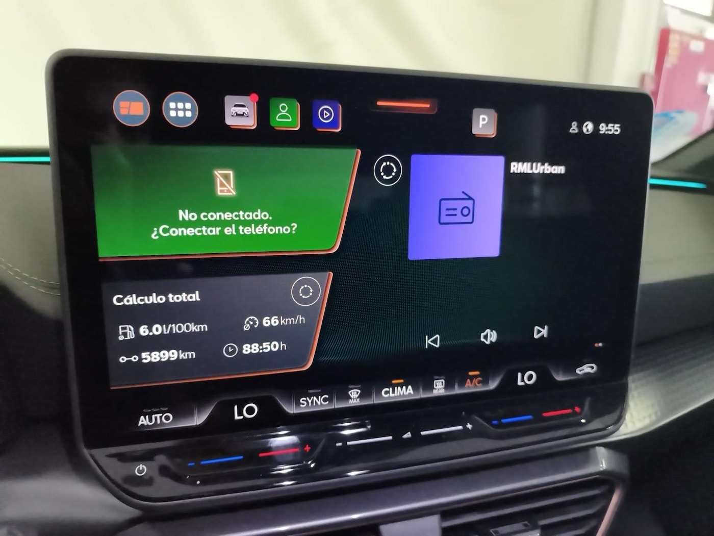 CUPRA Leon Sportstourer 1.5 eTSI DSG 110 kW (150 CV) — photo 11