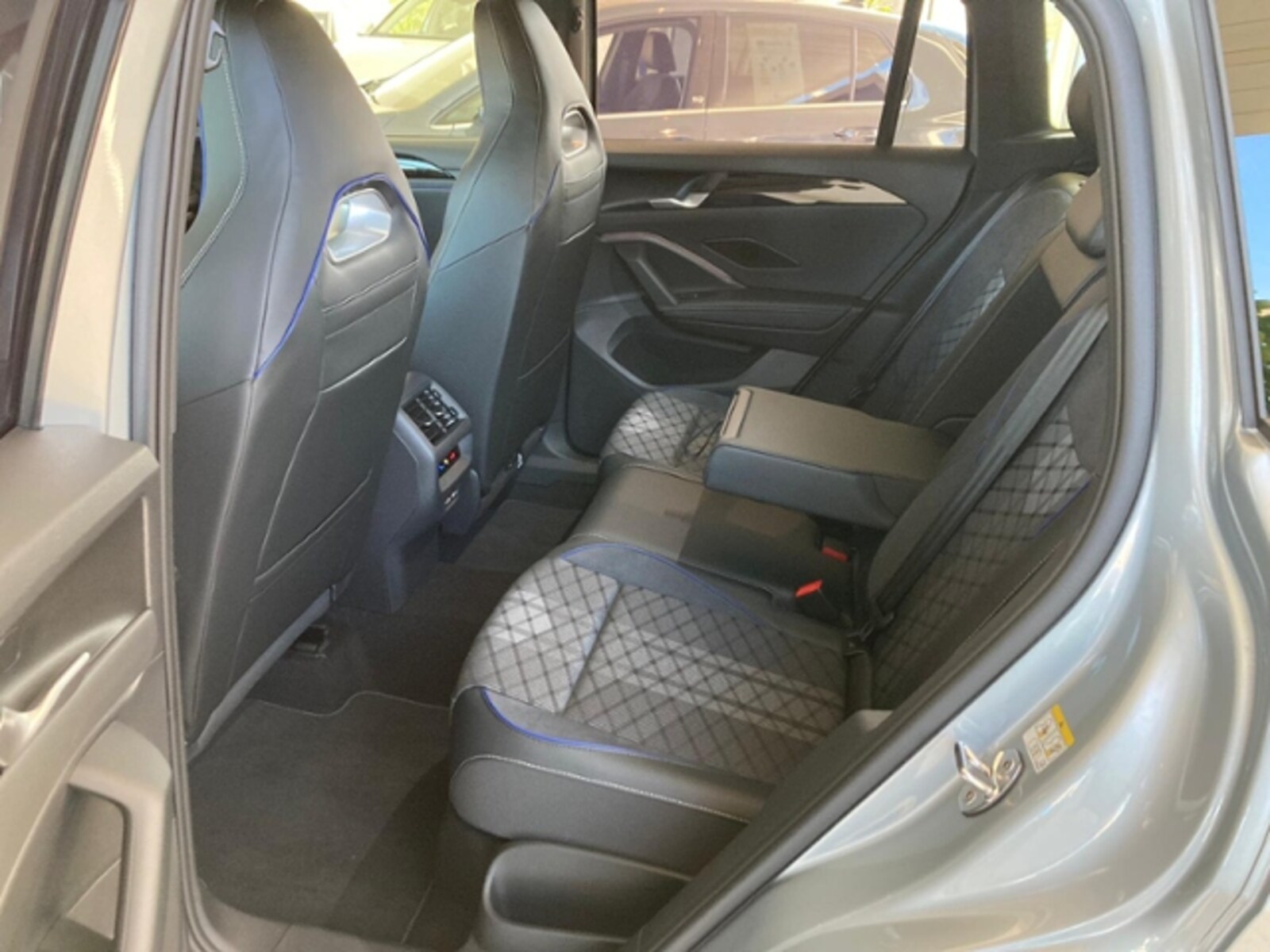 Volkswagen Tiguan – Bild 4
