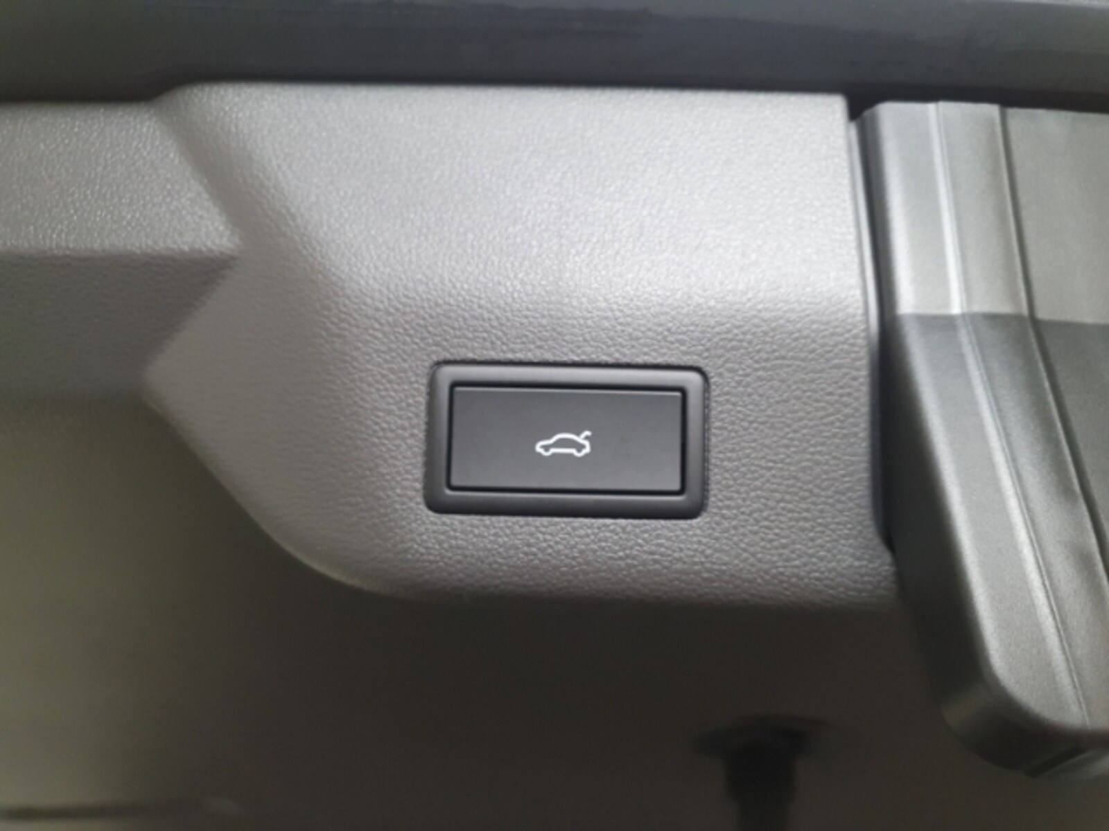 Volkswagen Multivan Langversion – Bild 14