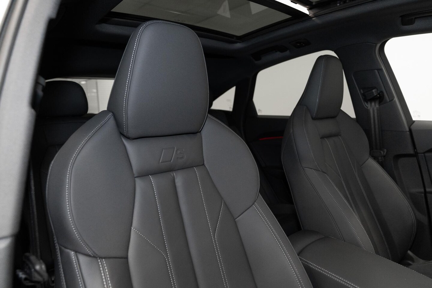 Image about Audi Q5 Sportback e-hybrid quattro S tronic