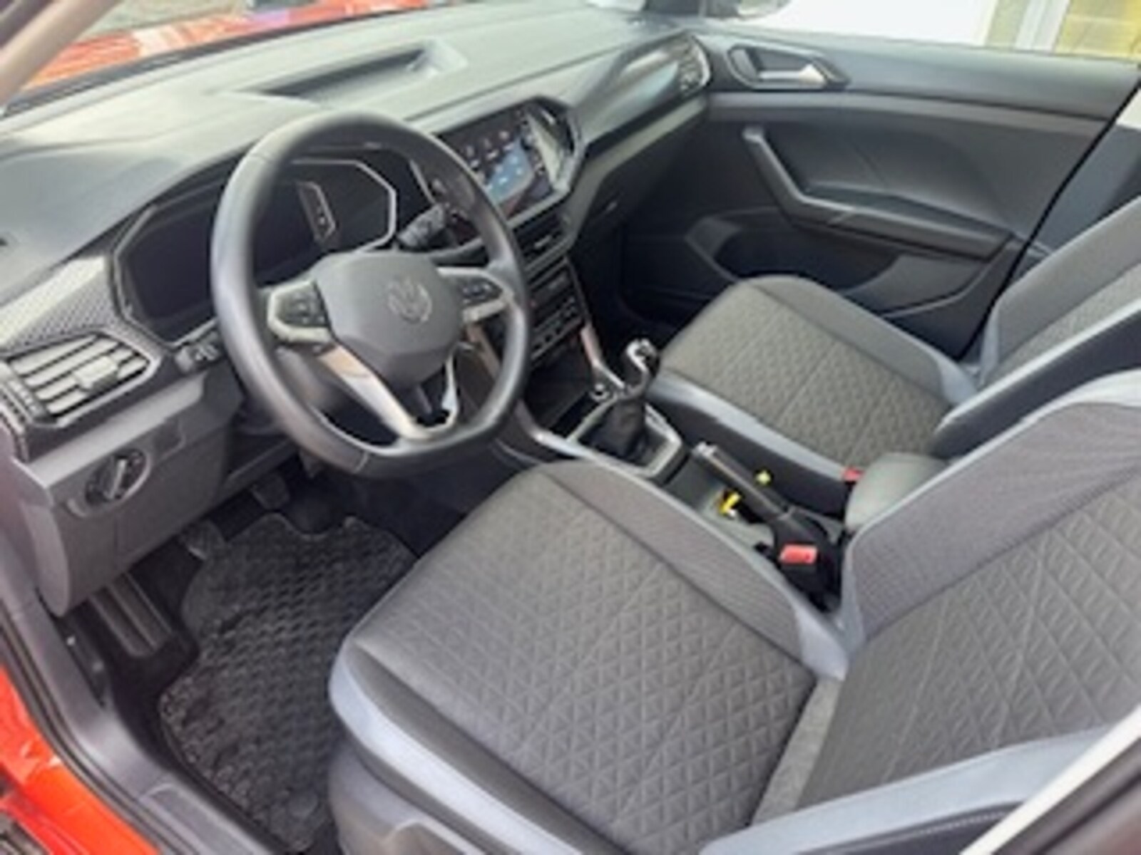 Volkswagen T-Cross – Bild 14