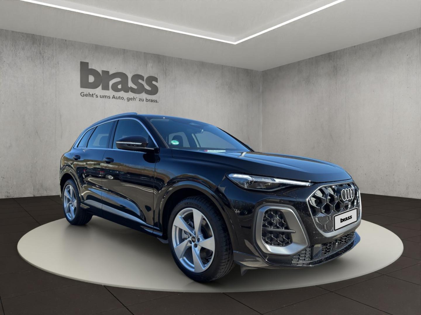 Image about Audi Q5 SUV TDI quattro 150 kW S tronic
