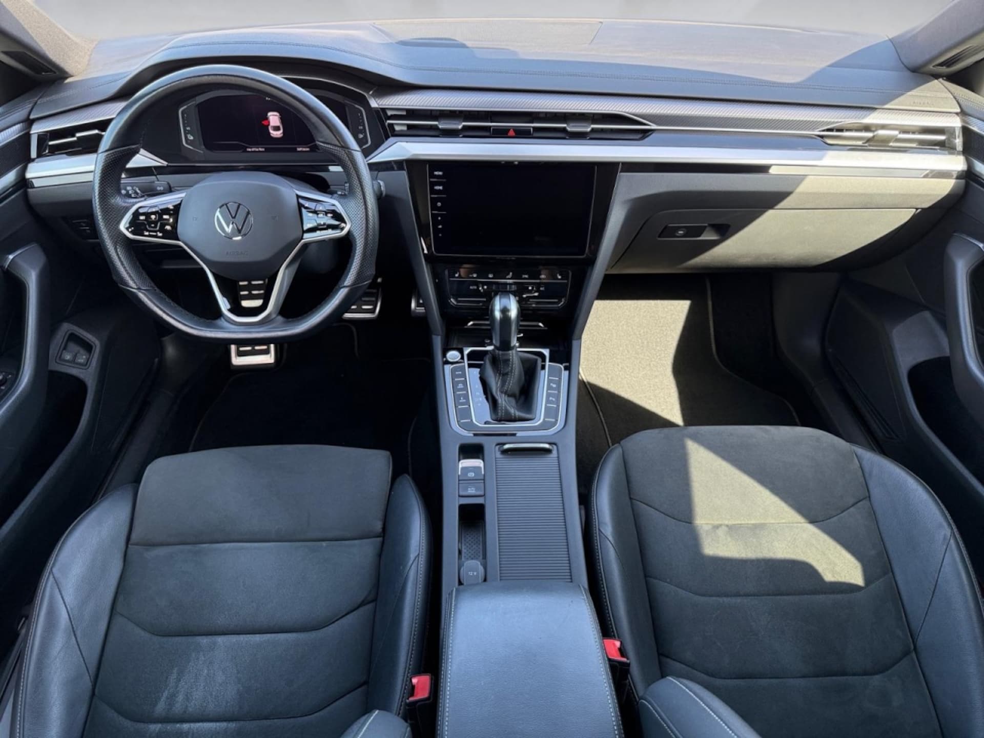 Volkswagen Arteon R-Line