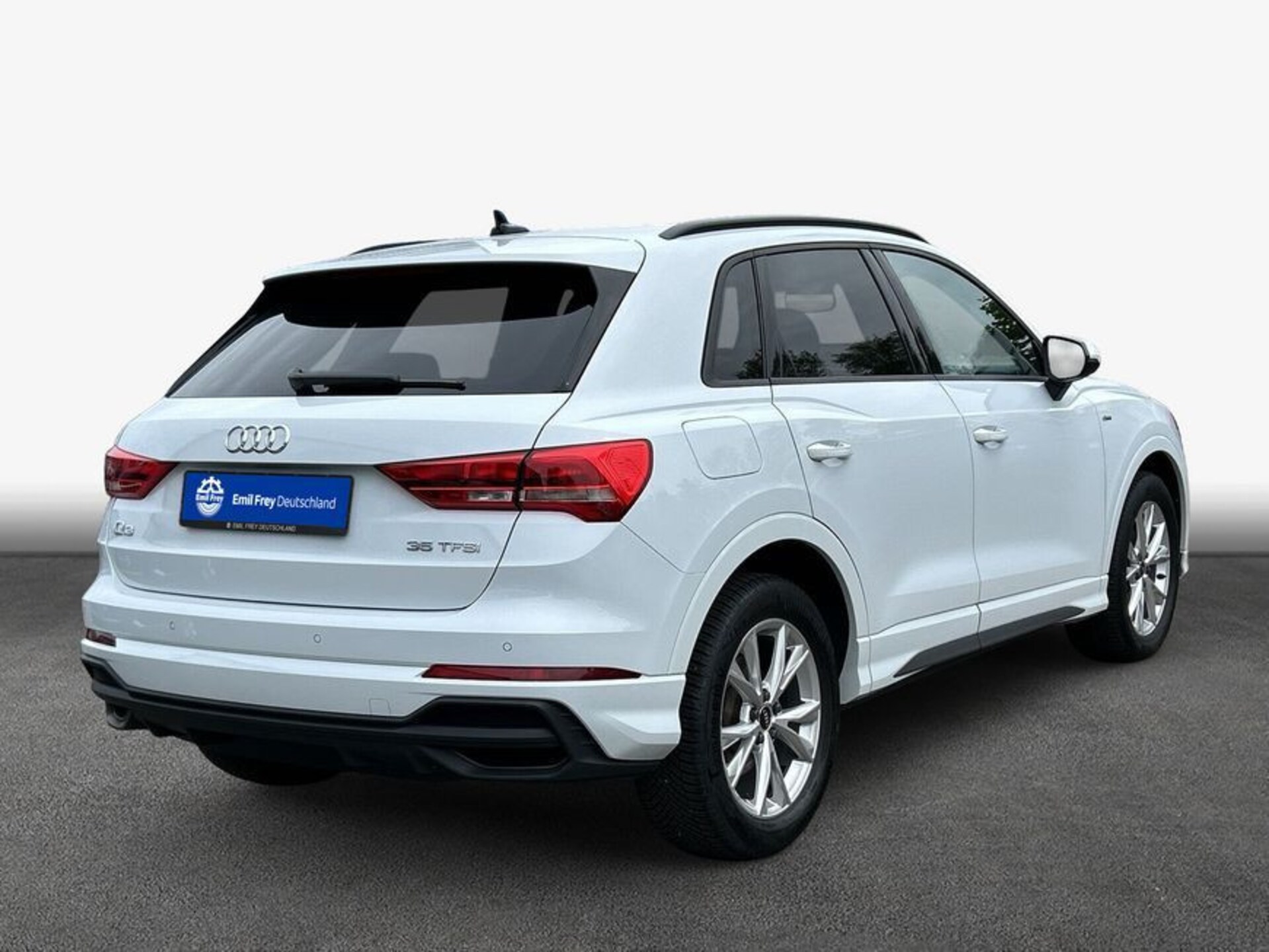 Audi Q3 SUV S line