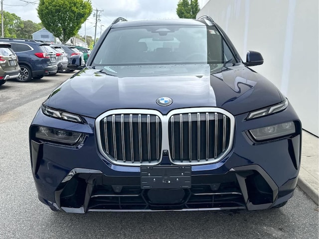 2026 BMW X7