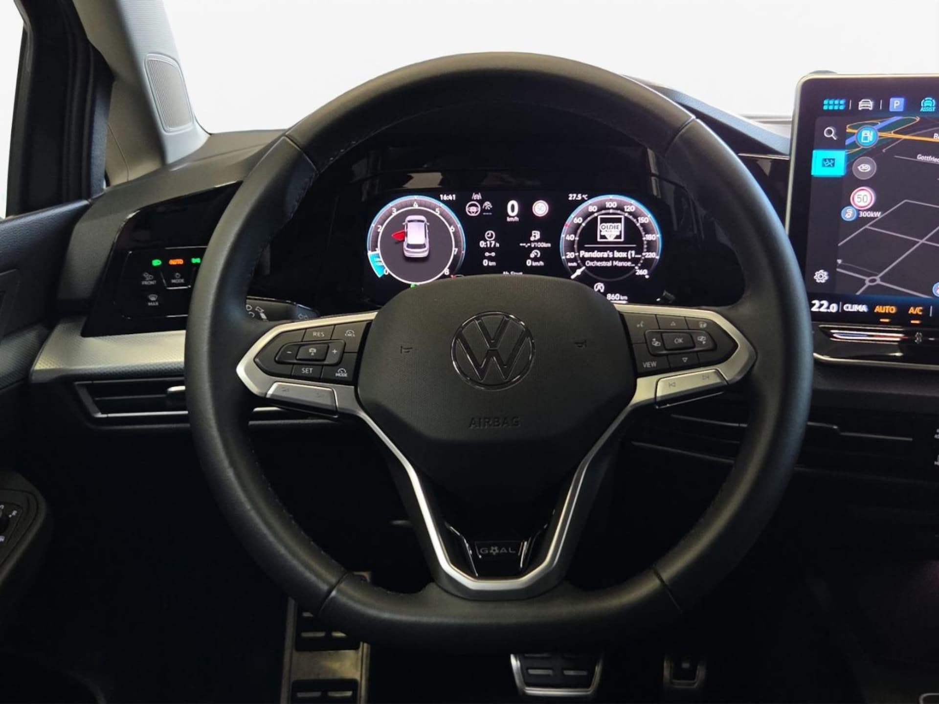 Volkswagen Golf Life