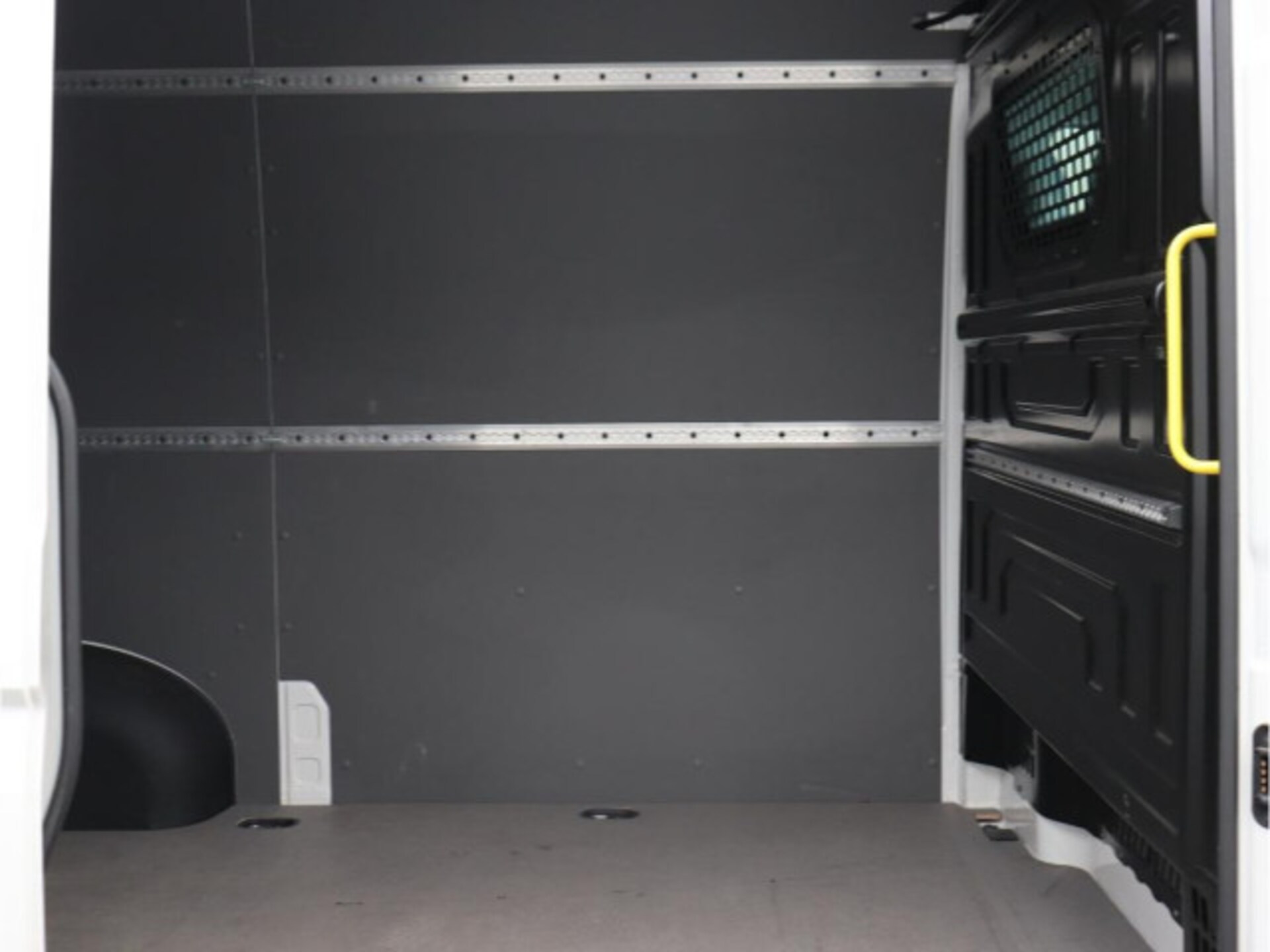 Volkswagen Crafter Kasten mittlerer Radstand