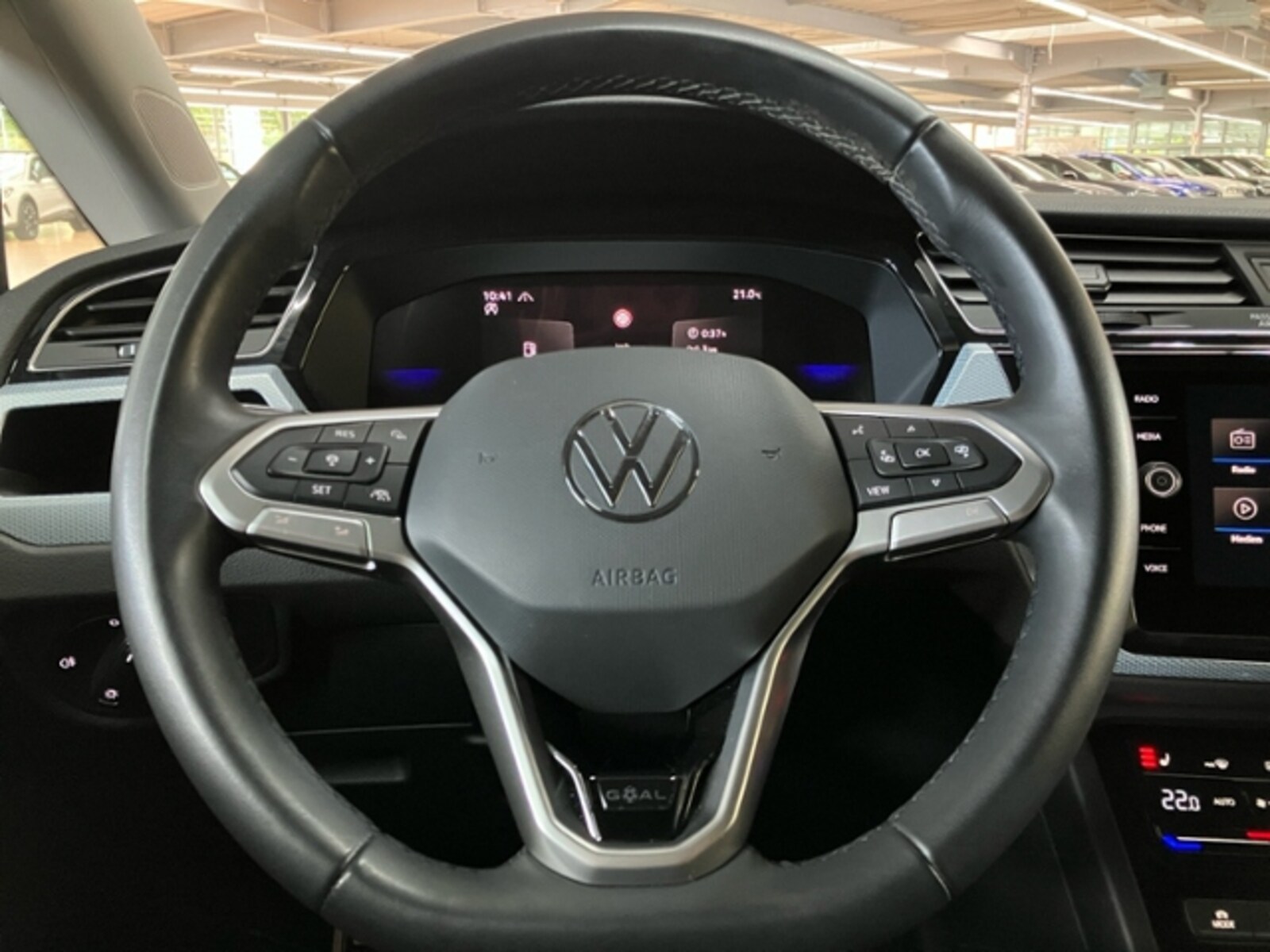 Volkswagen Touran – Bild 12