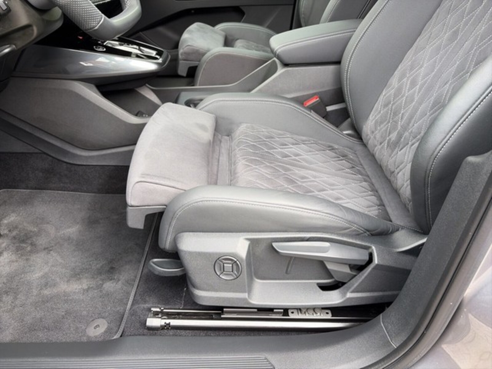 Audi Q4 Sportback e-tron – Bild 17