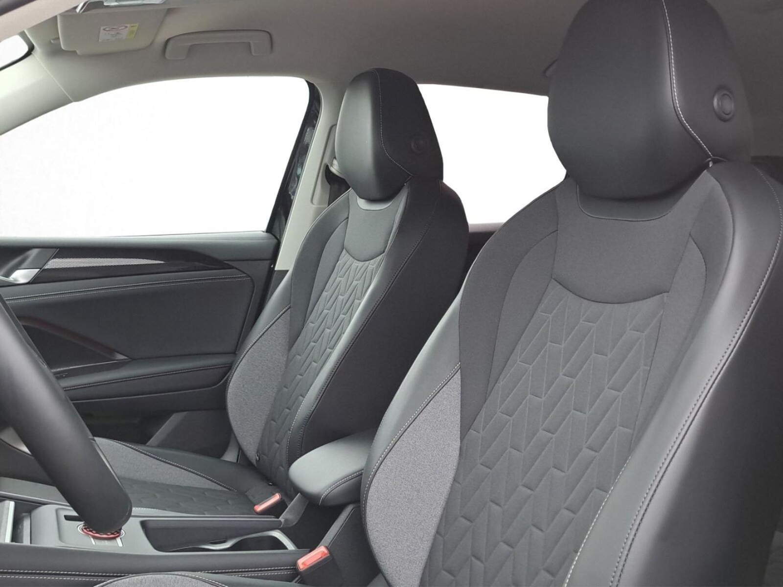 Volkswagen Tiguan – Bild 10