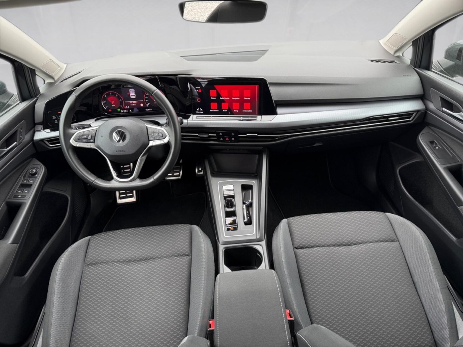 Volkswagen Golf Active