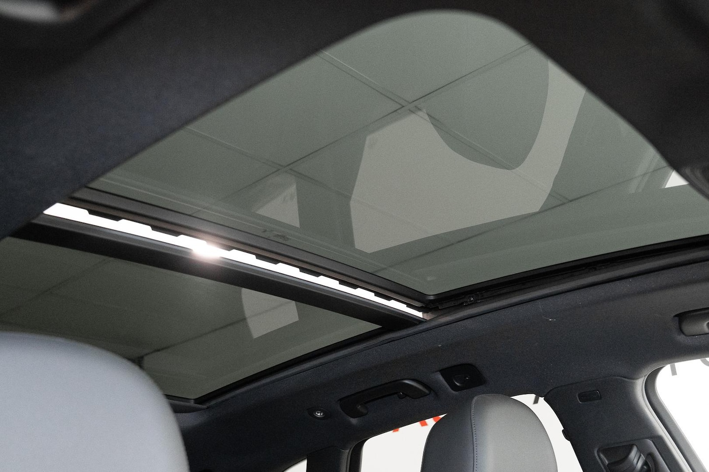 Image about Audi Q5 TFSI e S line 55 TFSI e quattro S tronic
