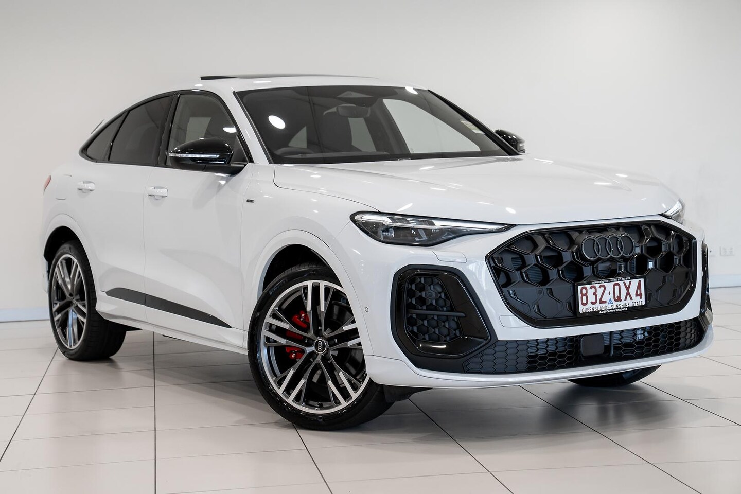 Image about Audi Q5 Sportback e-hybrid quattro S tronic