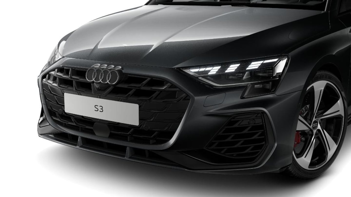 Bild über Audi S3 Limousine TFSI quattro S tronic - für weitere Informationen kontaktieren Sie den Audi Partner
