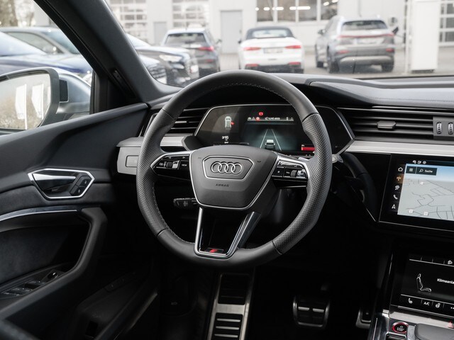 Image about Audi SQ8 e-tron e-tron quattro