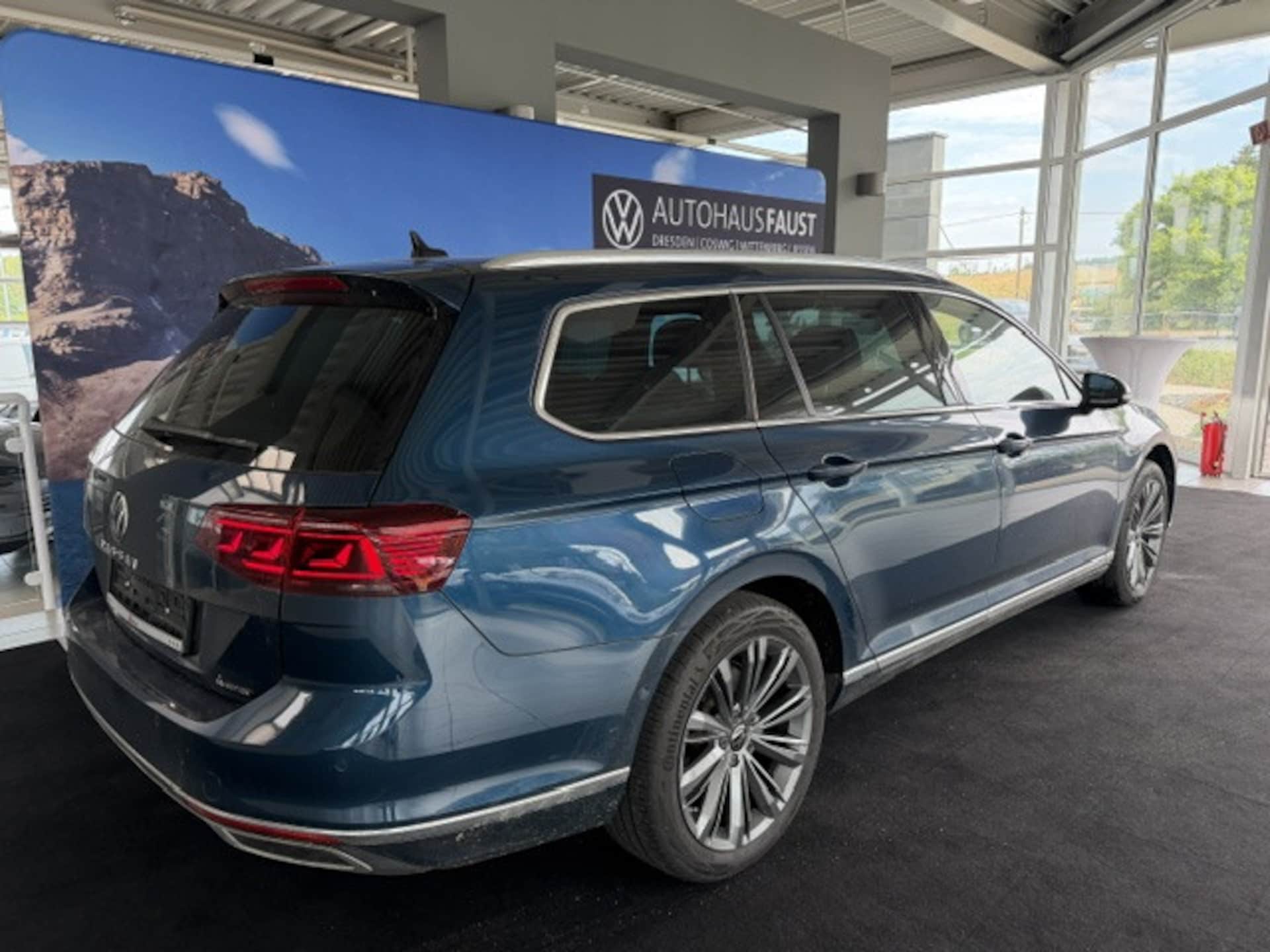 Volkswagen Passat Variant Elegance