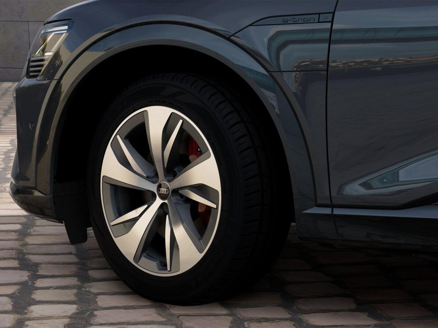 Image about Audi Q8 Sportback e-tron 50 e-tron quattro 250,00 kW