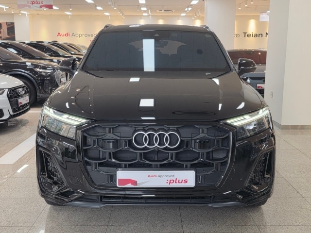 Audi Q7 55 TFSI quattro Premium 250 340 kW hp tiptronic 4