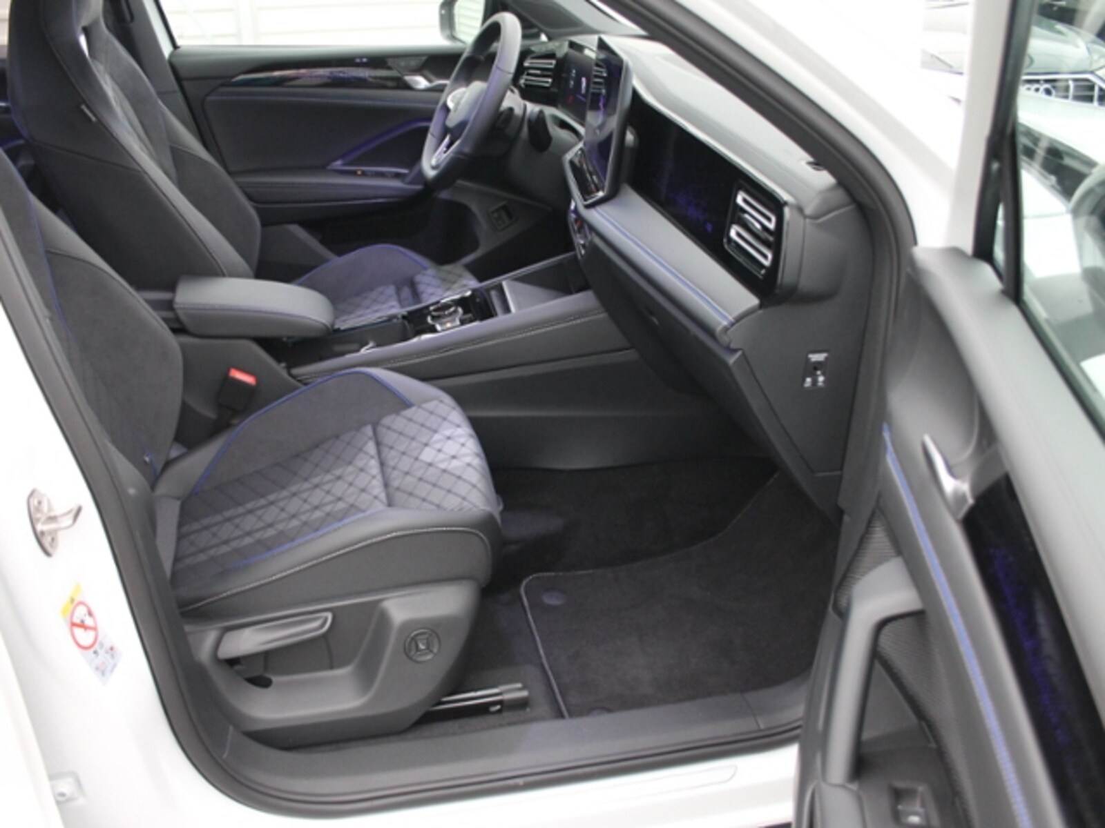 Volkswagen Tiguan – Bild 15