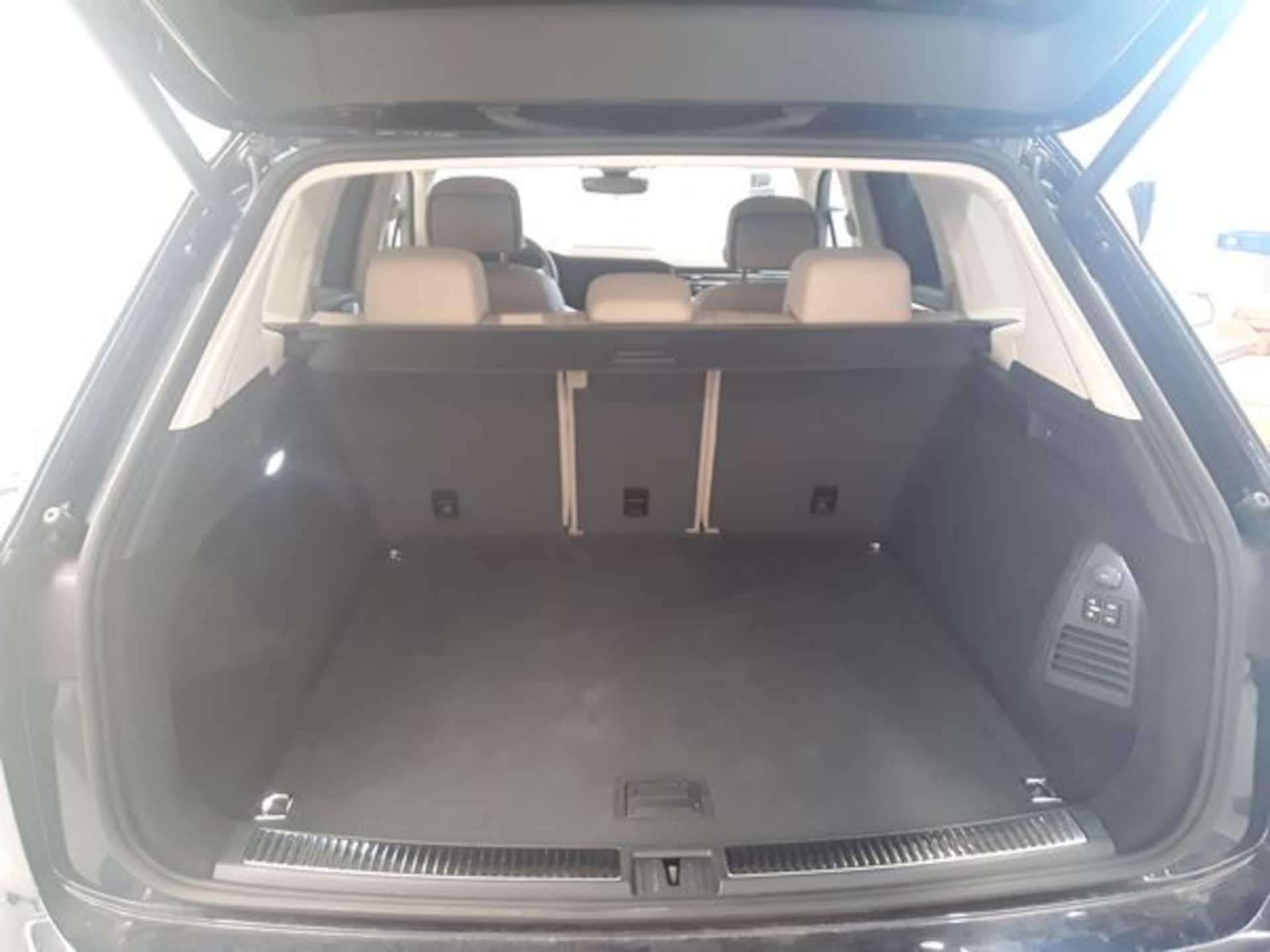 Volkswagen Touareg Elegance