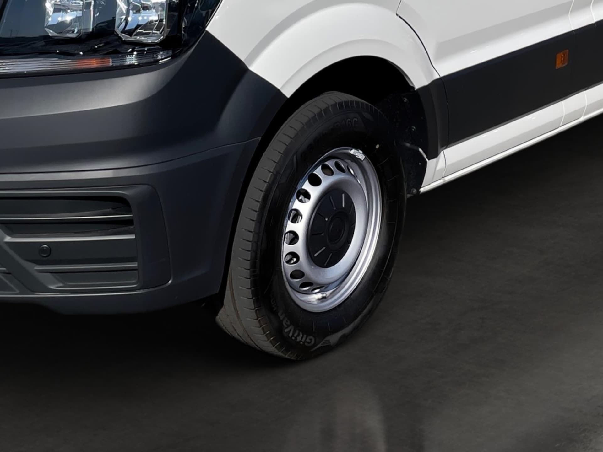 Volkswagen Crafter Kasten langer Radstand