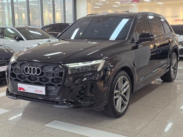Audi Q7 55 TFSI quattro Premium 250 340 kW hp tiptronic