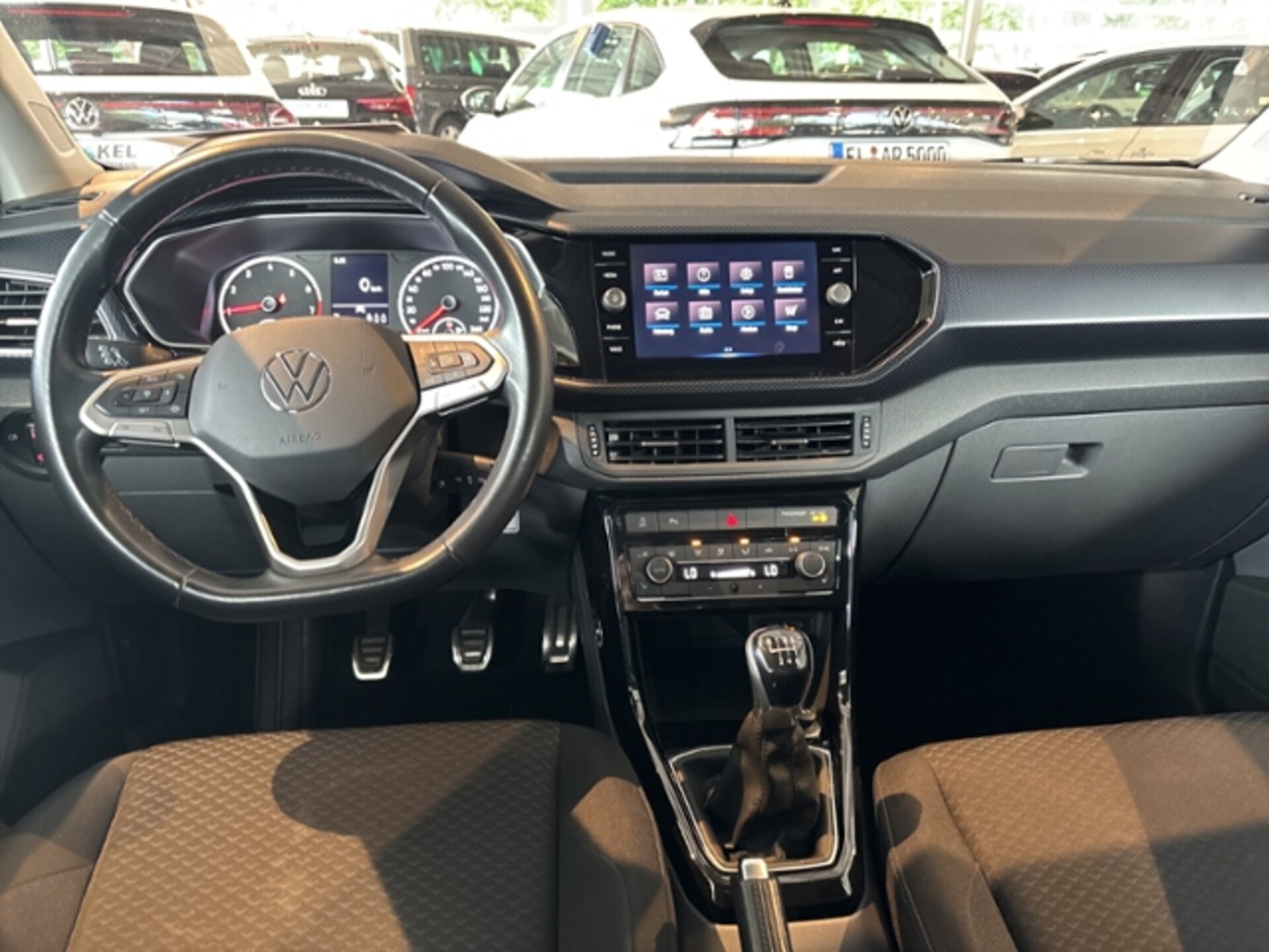 Volkswagen T-Cross United