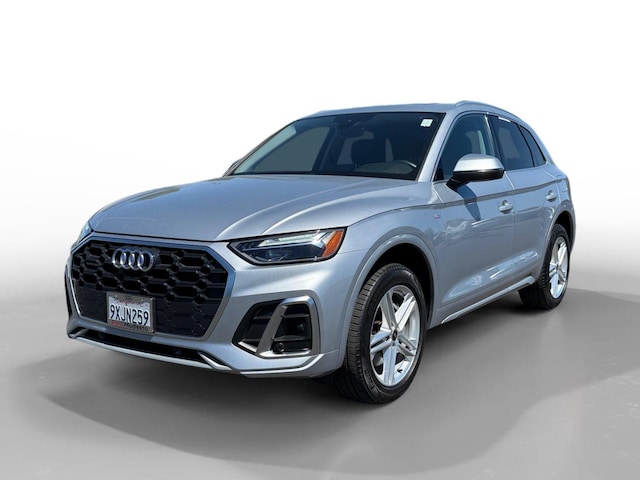 Photo of 2023 Audi Q5 TFSI e 