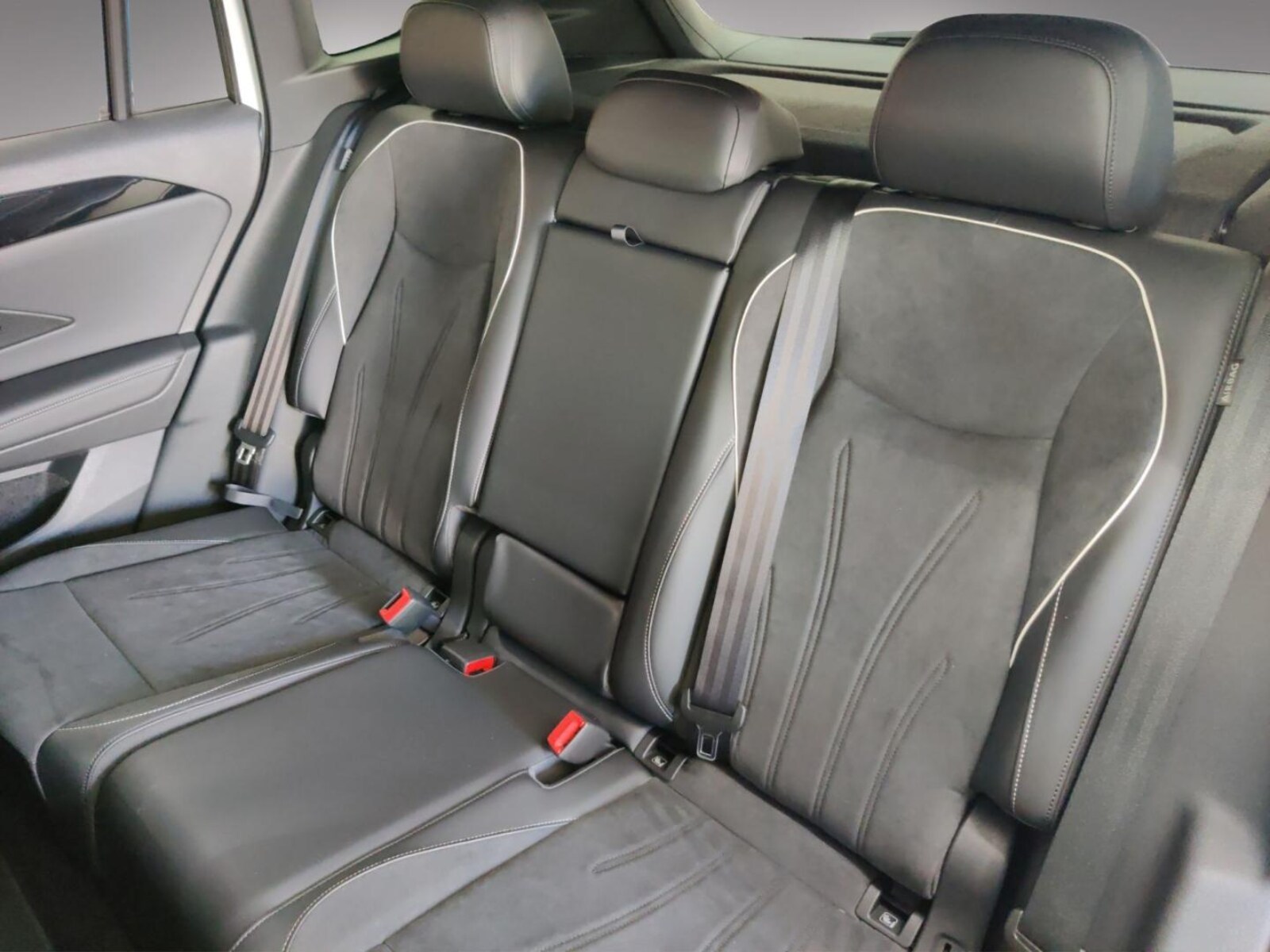 Volkswagen Tiguan – Bild 14