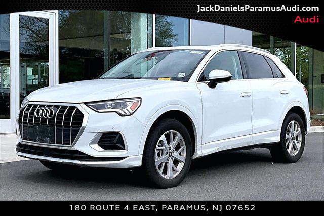 2023 Audi Q3 Premium