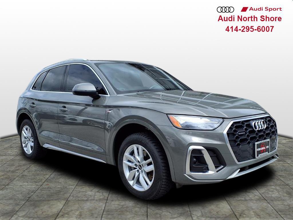2023 Audi Q5 45 Premium's photo