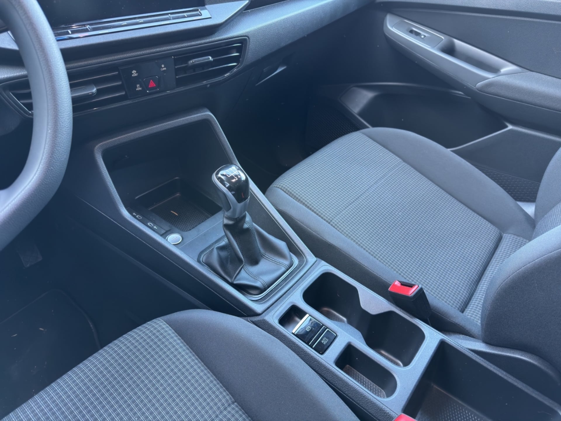 Volkswagen Caddy Basis-Modell