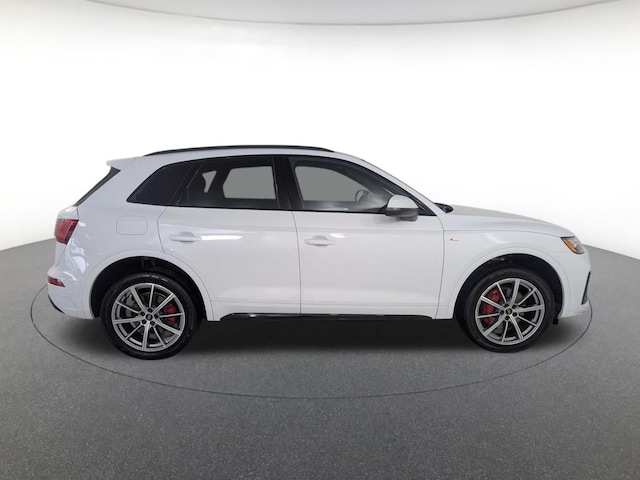 2024 Audi Q5 TFSI e