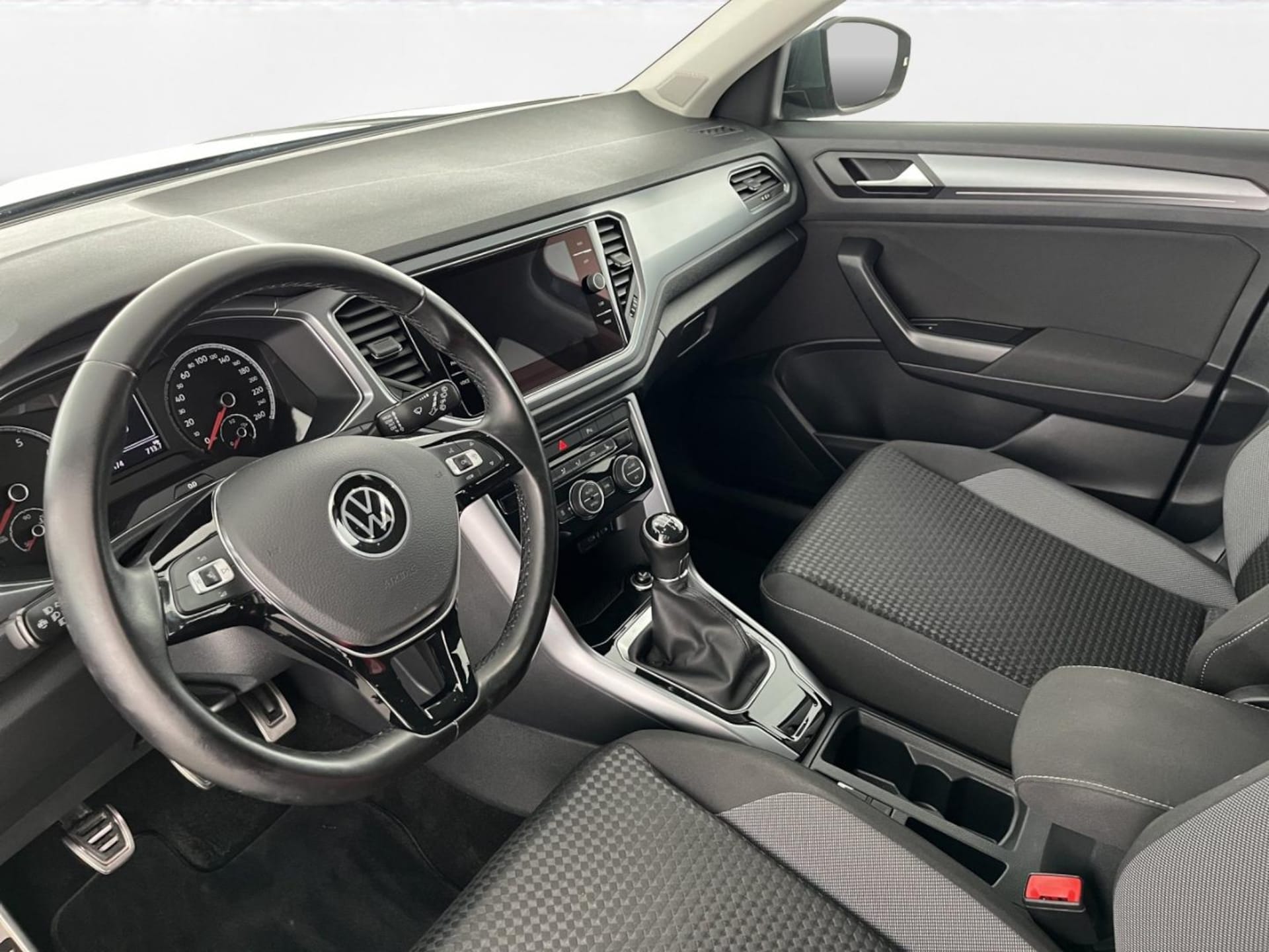 Volkswagen T-Roc Active