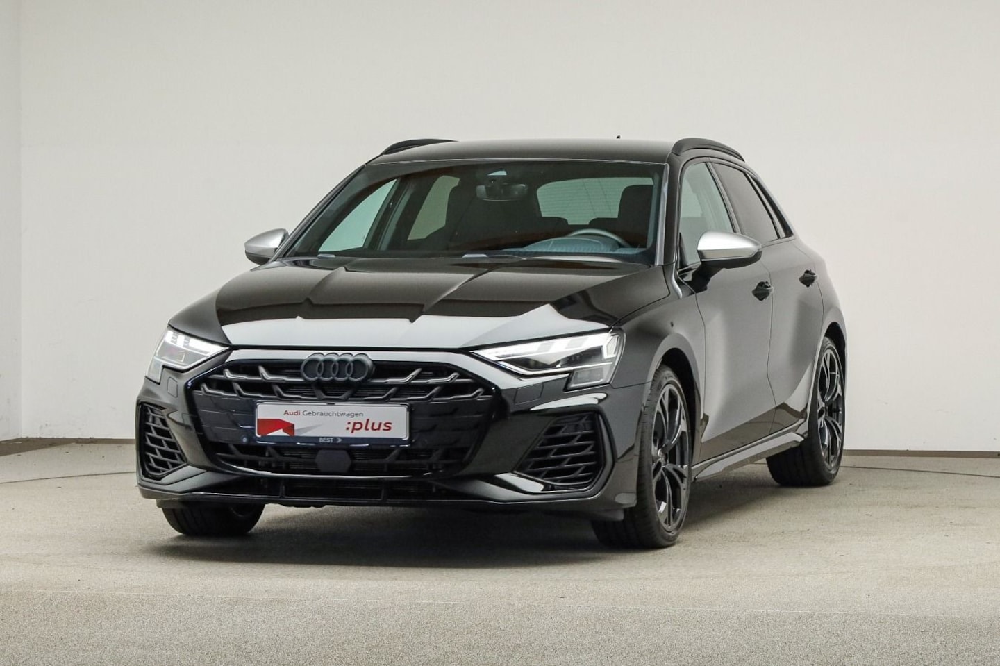 Bild über Audi S3 Sportback TFSI quattro S tronic - für weitere Informationen kontaktieren Sie den Audi Partner